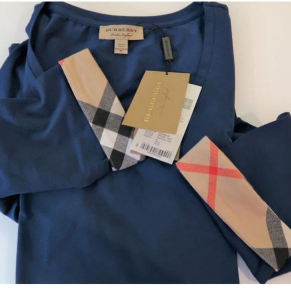 BNWT Burberry Tee - Picture 7 of 7